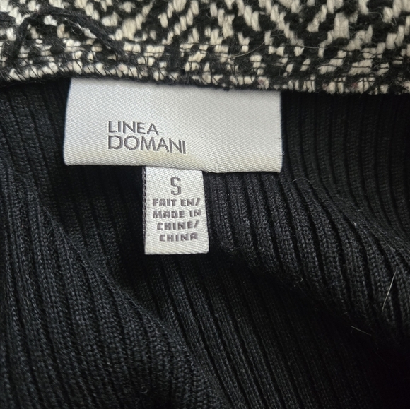 LINEA DOMANI  Black and White Mixed Media Knit Cardigan with Safety Pins. Size S - Picture 9 of 11